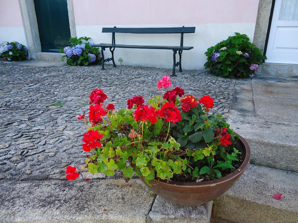 בית הארחה ויאנה דו קסטלו 	Quinta Do Vale Do Monte מראה חיצוני תמונה